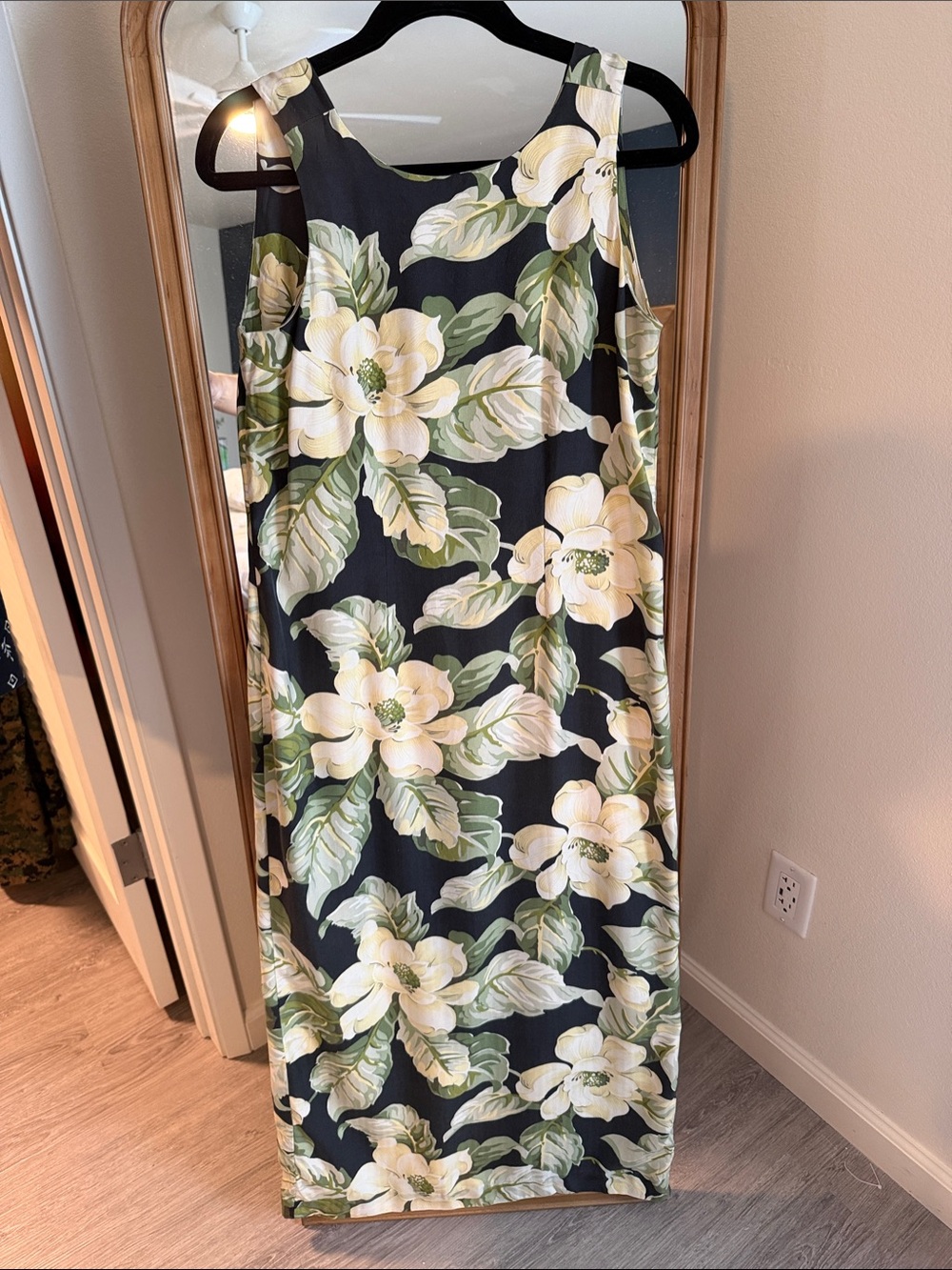Vintage 100% silk Tommy Bahama Black Maxi Dress with Cream Floral Print